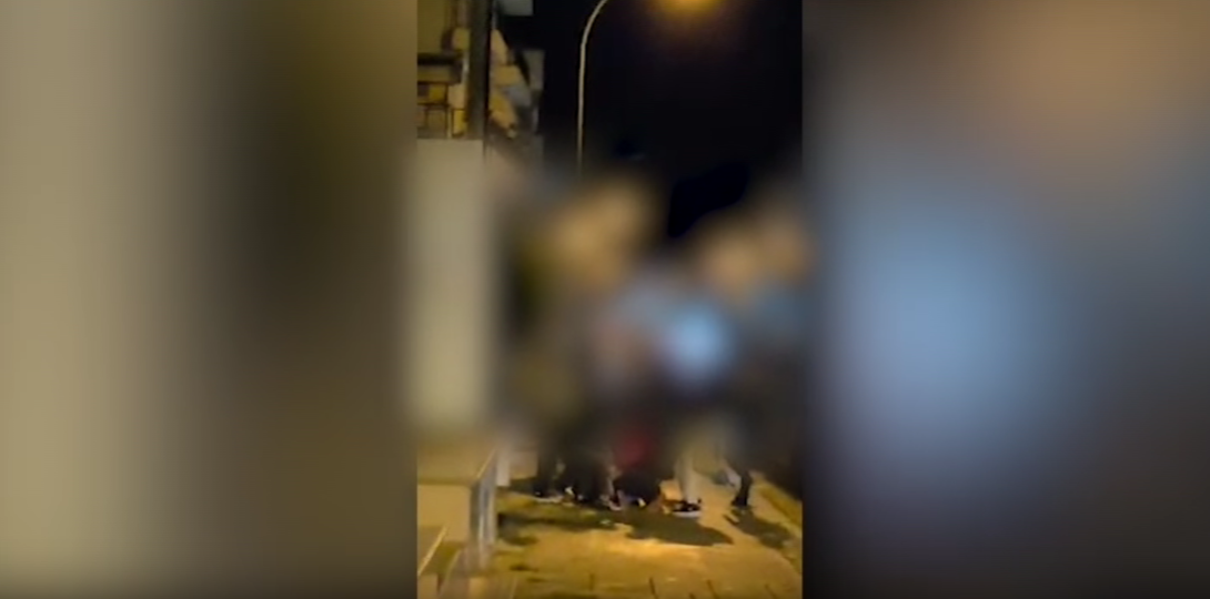 Σε σοβαρή κατάσταση νοσηλεύεται οδηγός λεωφορείου που δέχθηκε επίθεση από επιβάτη