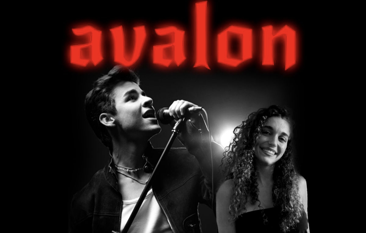 Ο Μίλτος Χαρόβας και η Μαριτίνα Κουκουμά επιστρέφει στο AVALON LIVE για μεγάλο χαμό!