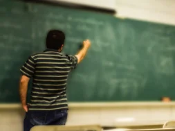 KATHGHTHS-TAXH-SXOLEIO-PINAKAS