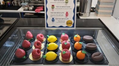 New in Zya… 🍎🍋🍊Not your usual desserts.Perfect shapes, glossy finish, unforgettable taste.Cra