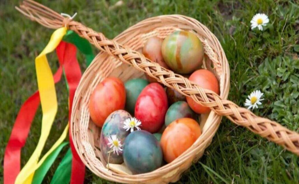 Δεξίωξη τη Δευτέρα του Πάσχα από το Κοινοτικό Συμβούλιο Πυργών για τους απόδοιμους της κοινότητας