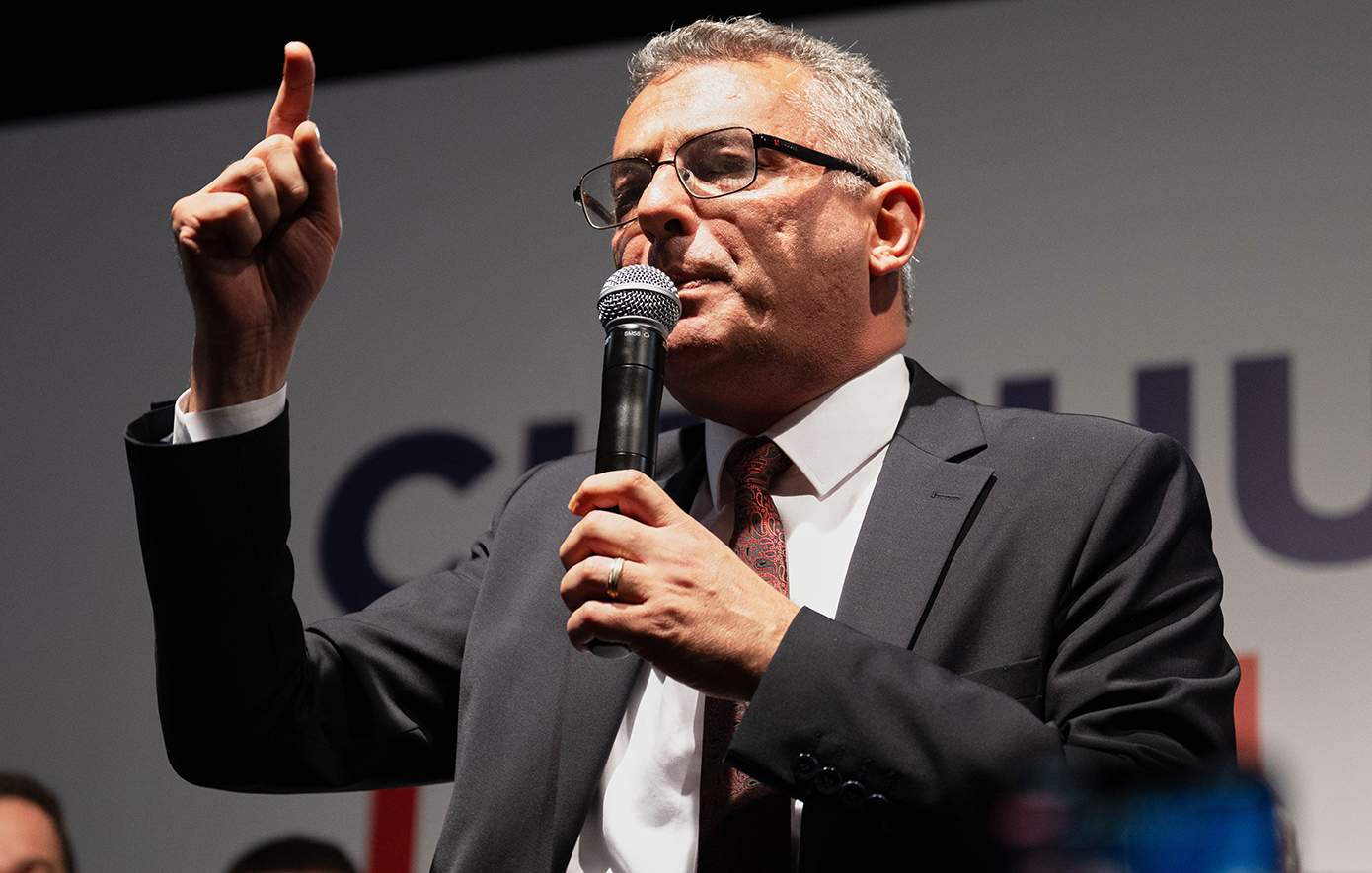 Έξαλλοι στα κατεχόμενα με δηλώσεις Χριστοδουλίδη, Αρχιεπισκόπου και κάψιμο τ/κ σημαίας – Αναφέρθηκαν στην ΕΟΚΑ