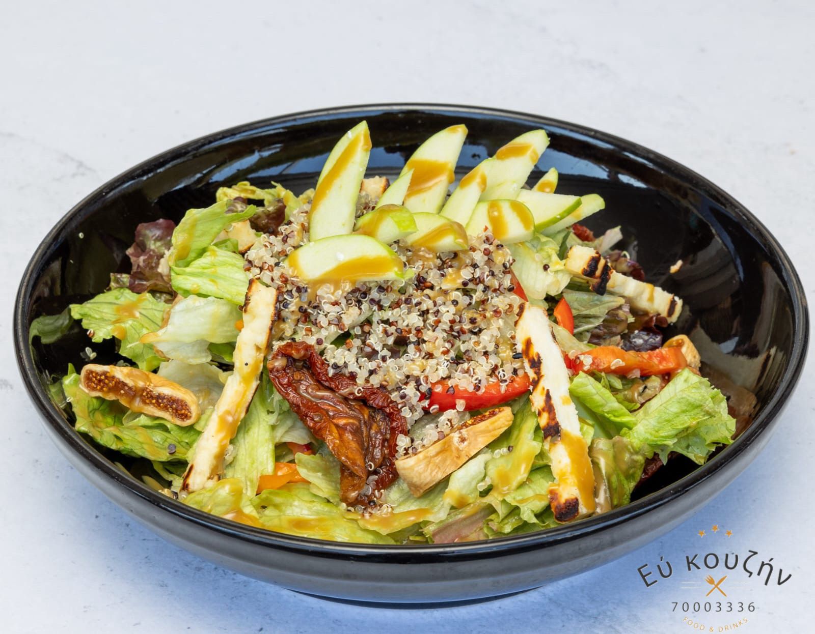 Η νέα εμμονή είναι αυτή η δροσερή και χορταστική σαλάτα στο Ευ Κουζίν