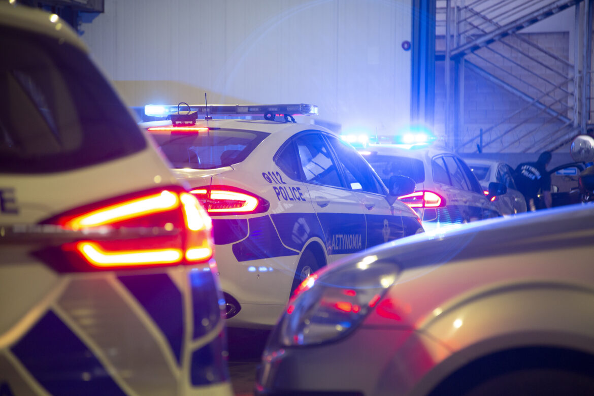 Ελέγχοι για λαμπρατζιές και κροτίδες: Ανήλικος με μαχαίρι – Συνελήφθη 23χρονος