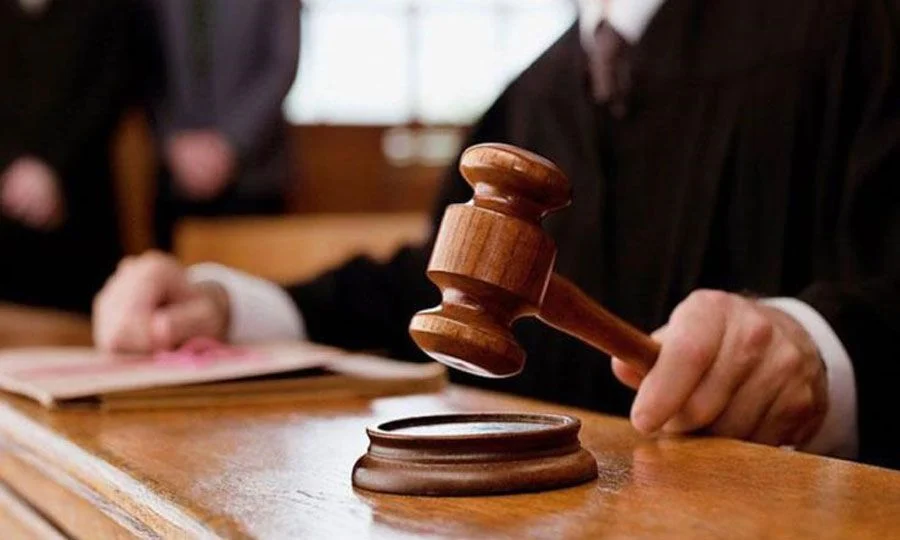 Ανώτατο: Ακύρωση διαταγμάτων για DNA και δακτυλικά αποτυπώματα