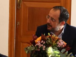 cache_1300x500_analog_medium_1408557_144600_26_04_18_121700