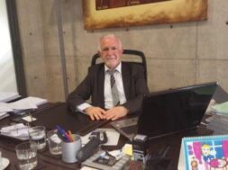 cache_780x1200_Analog_medium_213661_1248040_25022020034056