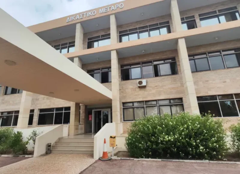 dikasthrio_larnakas-large_thumbnail