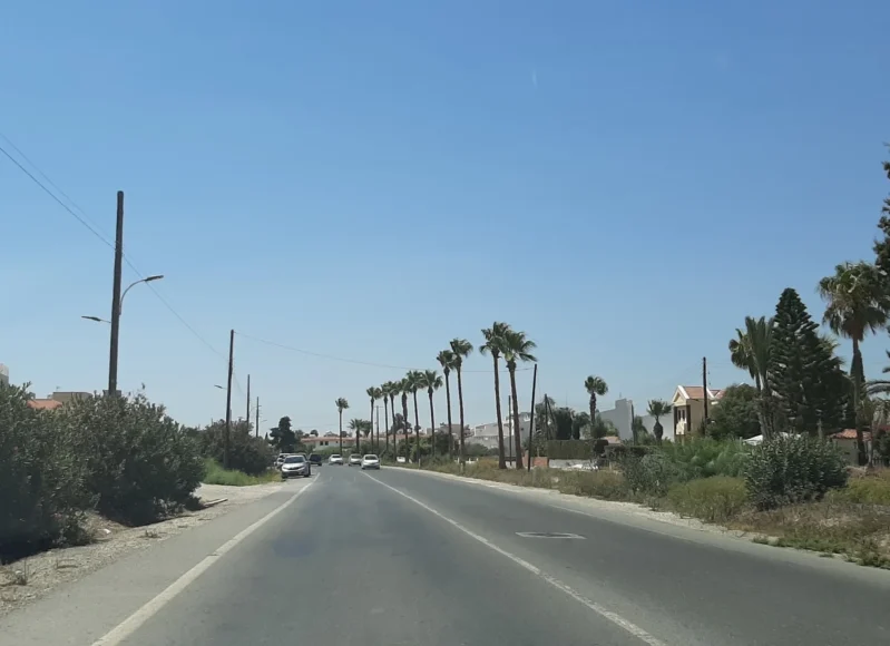 dromos_larnakas_dekelias