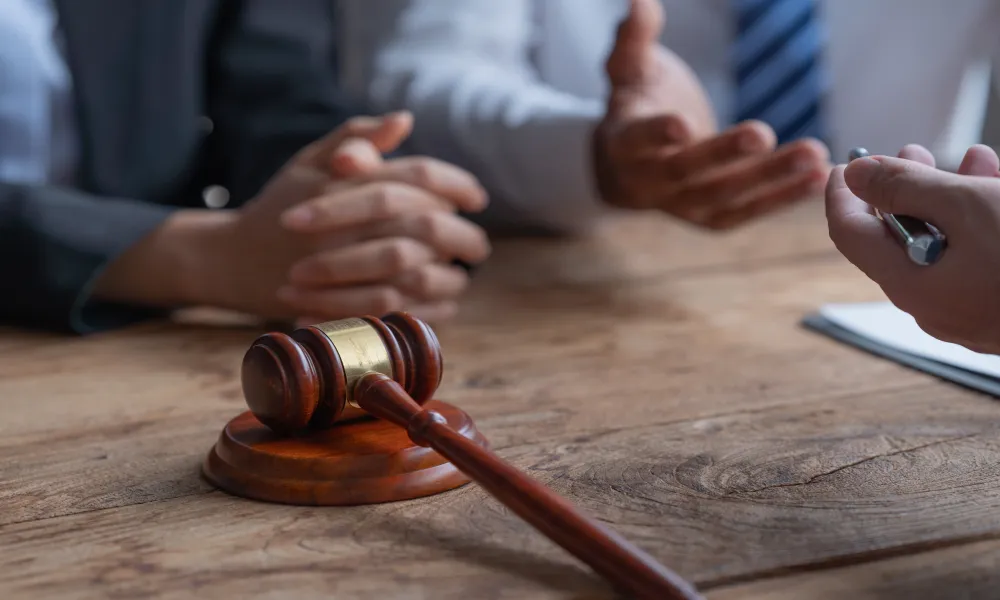 Ανέπεμψε 5 και ανέφερε 4 προτάσεις νόμου για τις εκποιήσεις ο Πρόεδρος της Δημοκρατίας