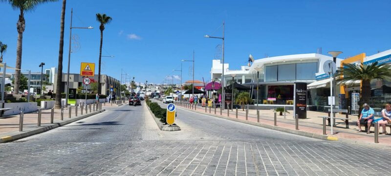 fc1315fd-eed6-42b4-beca-eb03c9e5069d