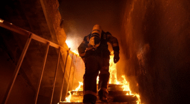 fotia-spiti-pirosvestiki