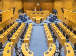 kratikos-proipologismos