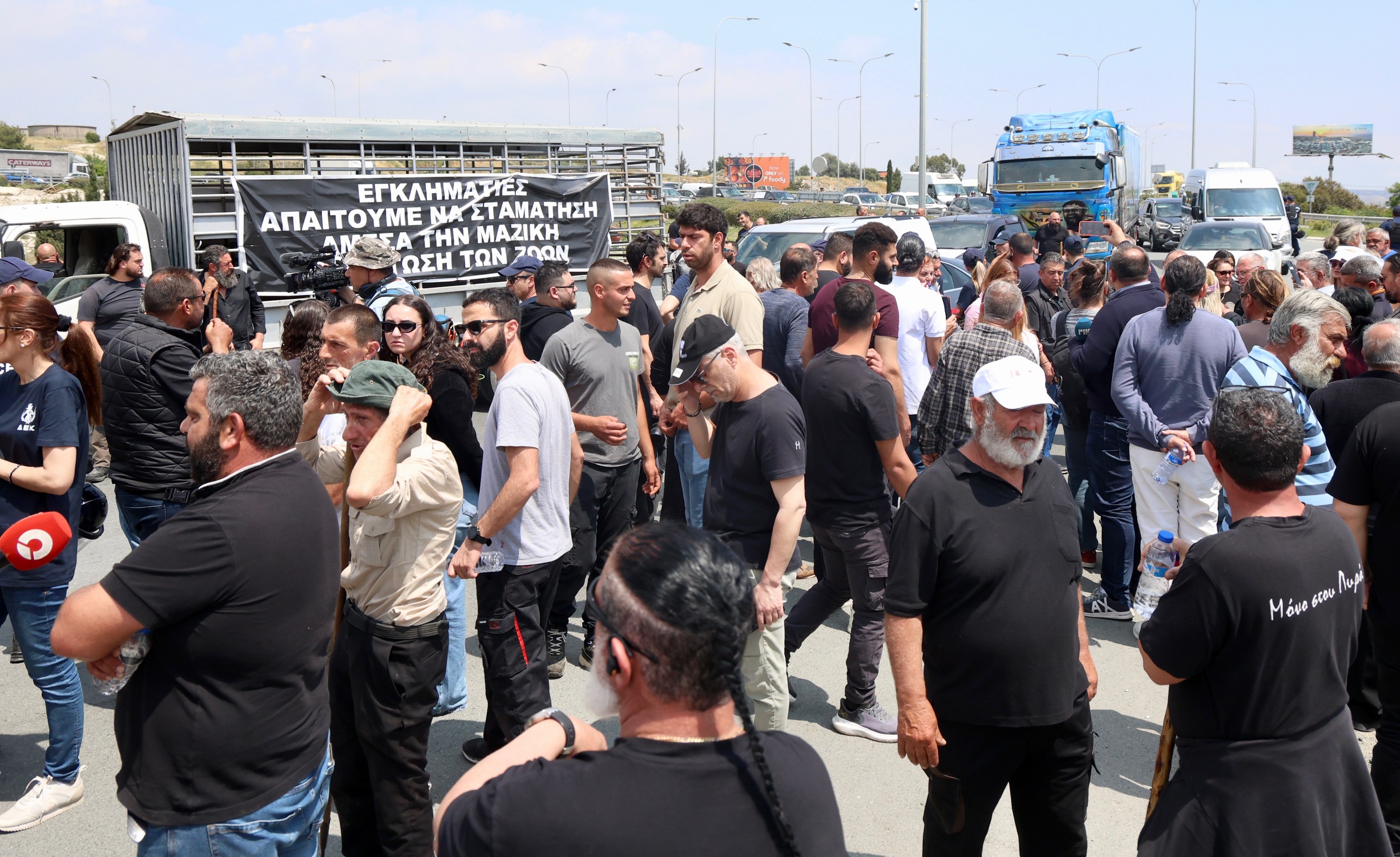 «Πώς φτάσαμε τις 104 μονάδες»: Απαντούν στον ΠτΔ οι κτηνοτρόφοι κι αποφασίζουν πώς θα κλιμακώσουν τα μέτρα