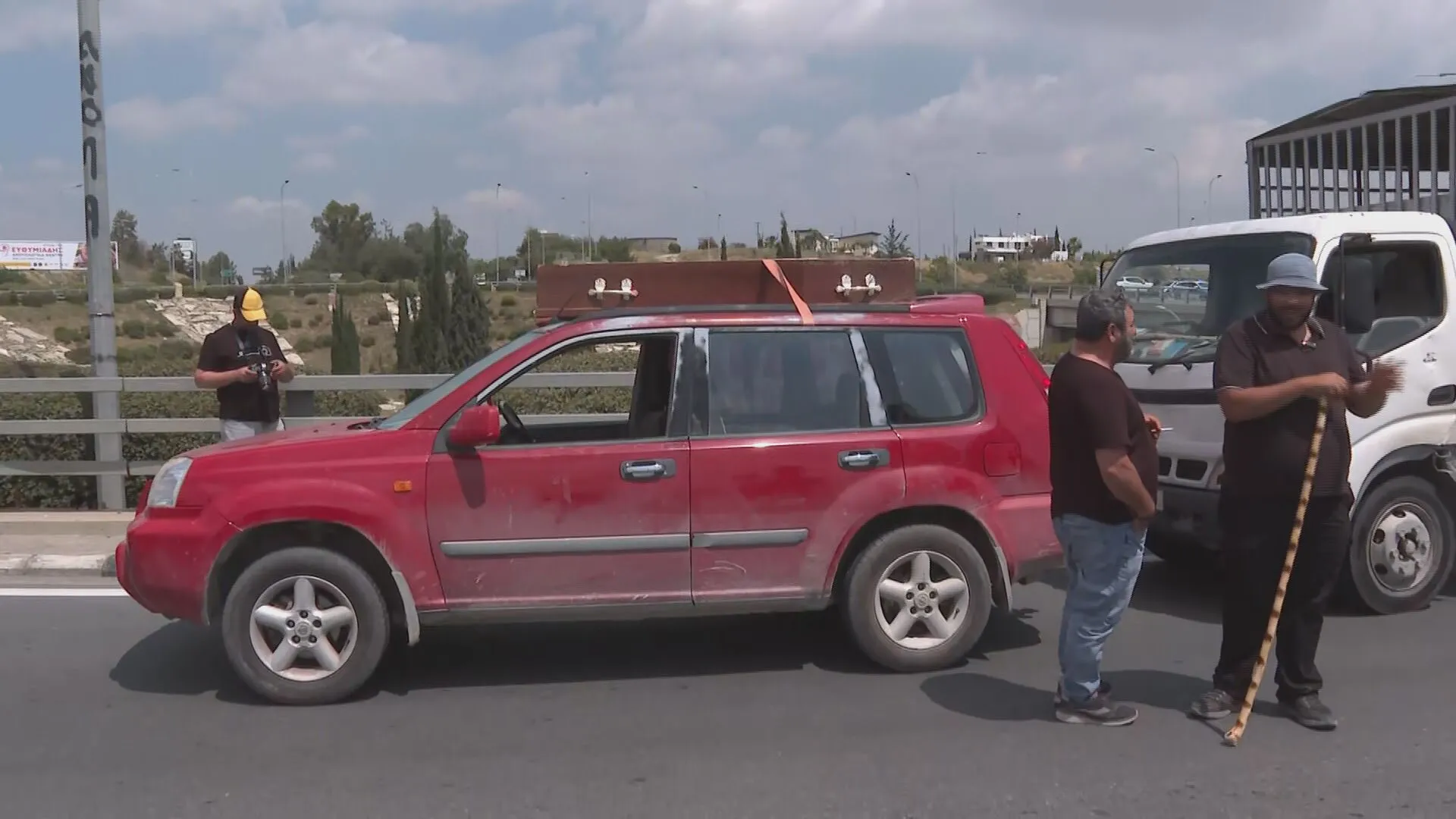 «Το περίμενε ετέλειωσε»: Τελεσίγραφο στον ΠτΔ από τους κτηνοτρόφους – Ισχυρές αστυνομικές δυνάμεις και κυκλοφοριακό κομφούζιο στο σημείο