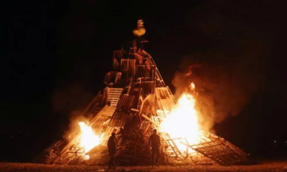 Πυροσβεστική: 299 περιστατικά για το πενθήμερο – Οι κλήσεις για λαμπρατζιές