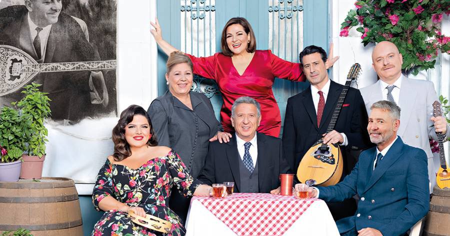 “Μάλιστα κύριε Ζαμπέτα”: Η sold out επιτυχία της Αθήνας έρχεται τον Μάϊο στη Λάρνακα για μια μόνο παράσταση