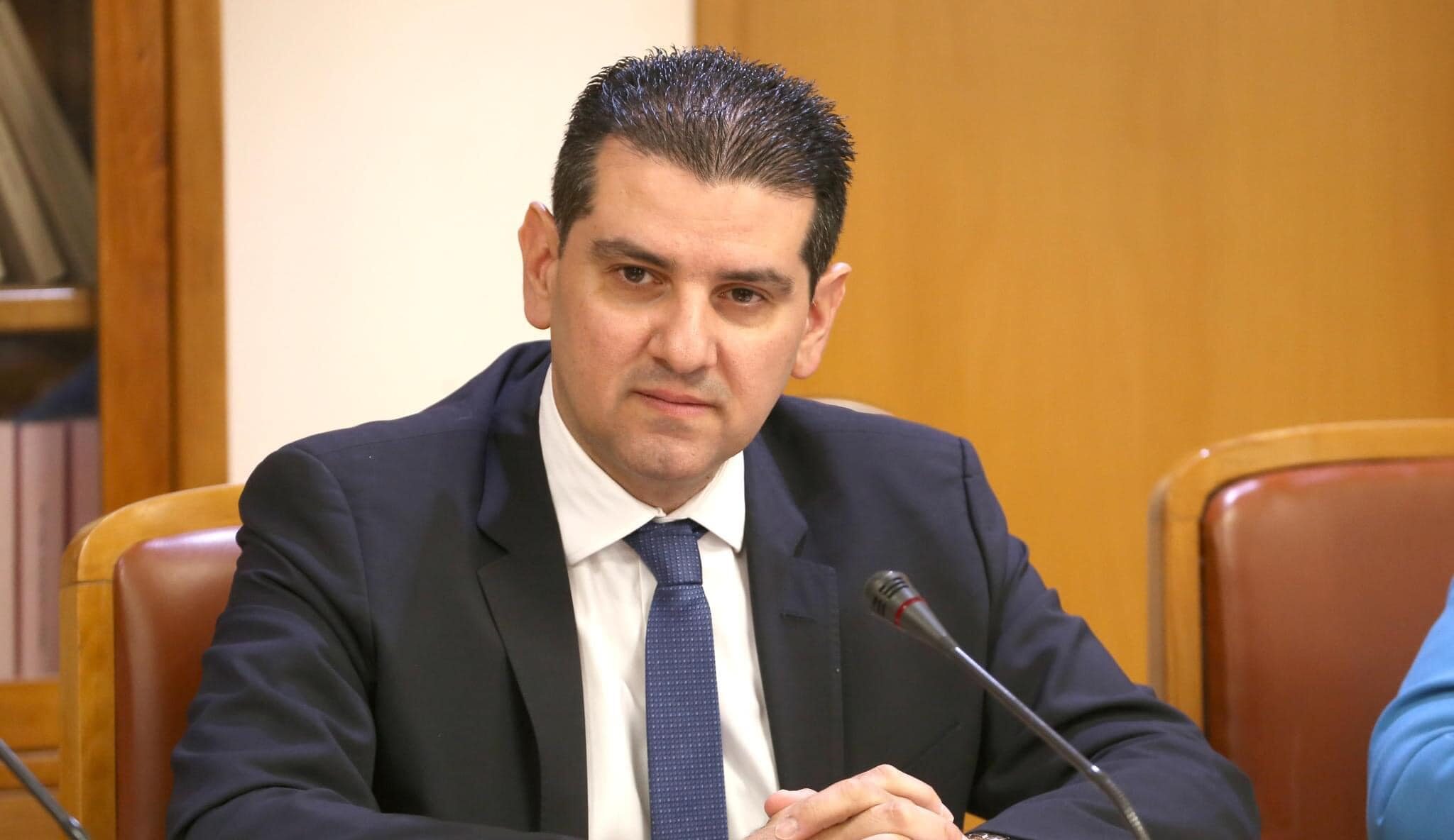 Μιχάλης Δαμιανός: Θα συνεχιστούν οι περικοπές ενέργειας από φωτοβολταϊκά