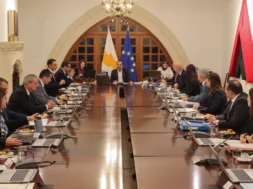 neo_ypurgiko_meta_anasxhmatismo-large_thumbnail