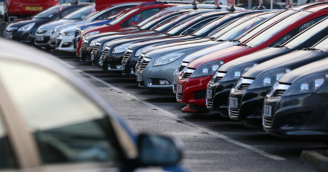 ΤΟΜ: Αυτά είναι τα οχήματα που ενέχουν κίνδυνο πυρκαγιάς και τραυματισμού