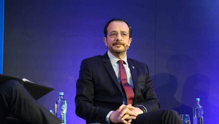 ΠτΔ: Συμφωνία-ορόσημο στο τραπέζι εντός Απριλίου για αξιοποίηση φυσικού αερίου το 2027