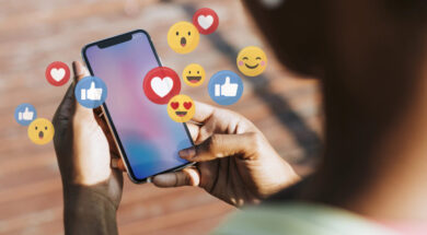 social-media-influencer-e1739259375856