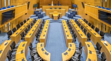 vouli_e1702968507832_1068x714