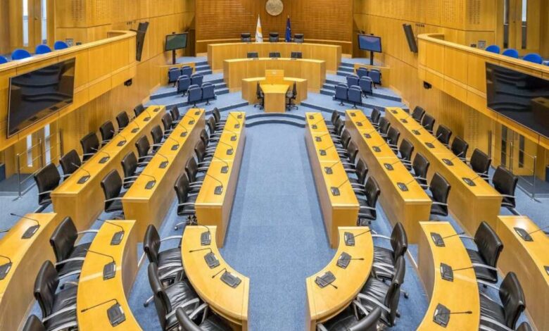 vouli_e1702968507832_1068x714