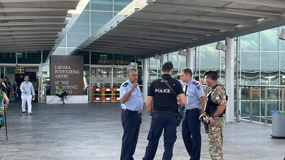 Σύλληψη 37χρονου στο αεροδρόμιο Λάρνακας για συμμετοχή σε εγκληματική οργάνωση