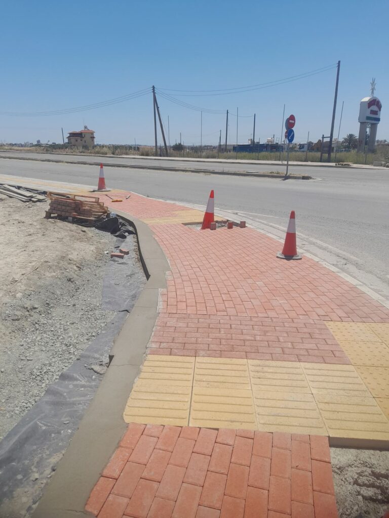 Συνεχίζονται με εντατικούς ρυθμούς οι Δράσεις Εκτέλεσης Οδικών Έργων στον Δήμο Αραδίππου   (φώτο)