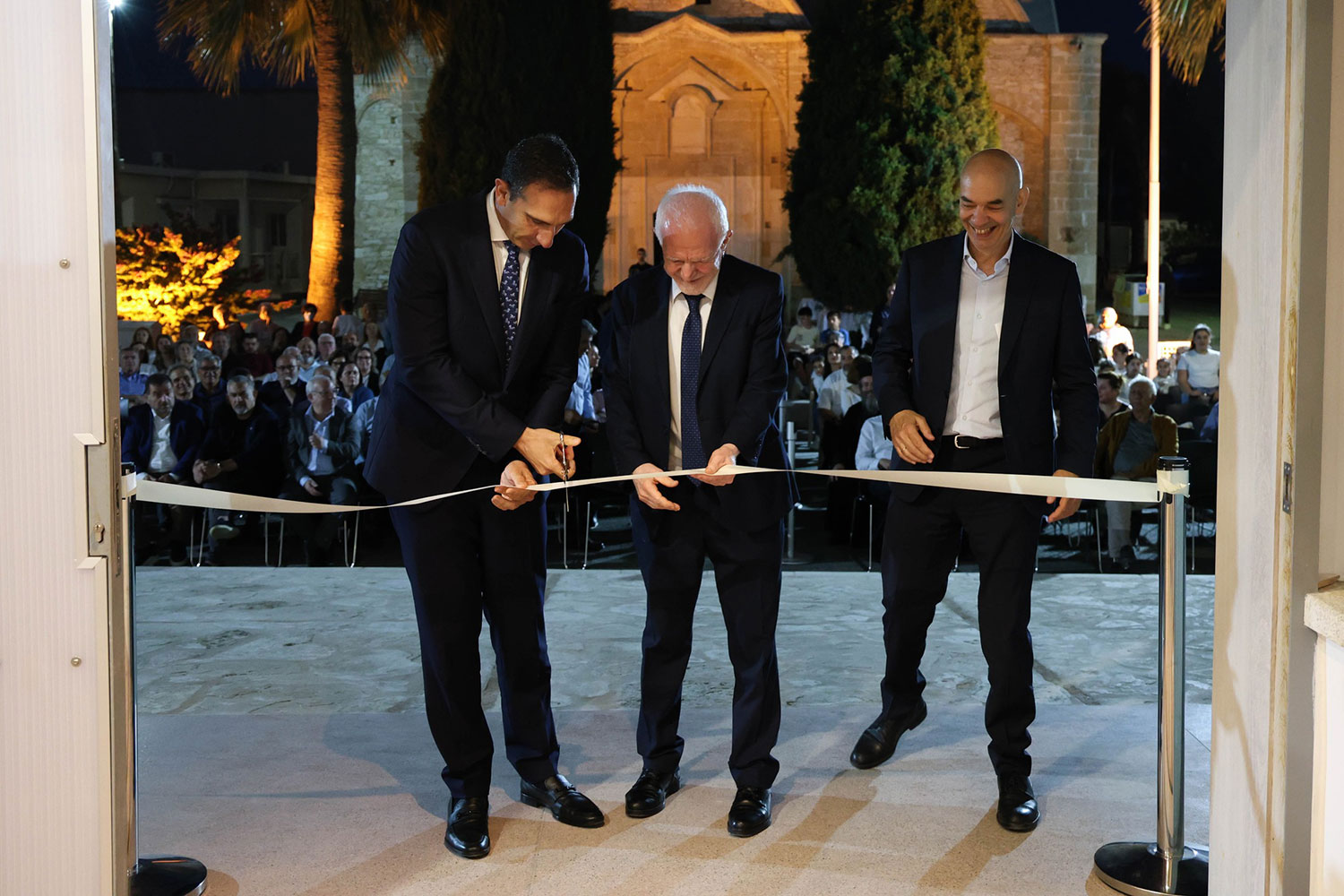 «Εγκαινιάστηκε το Νέο Πολιτιστικό Κέντρο Αθηένου»  (φώτο)