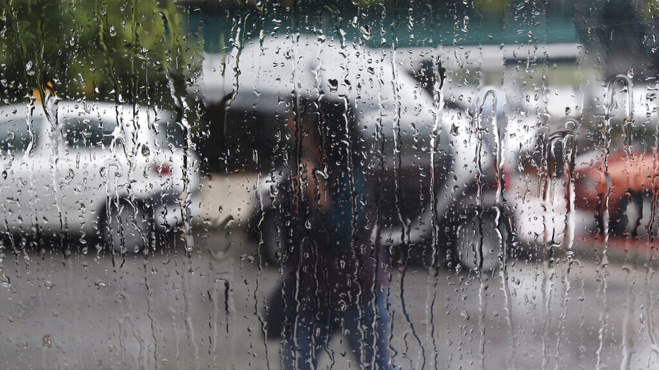 Στις κάλπες με βροχές και καταιγίδες