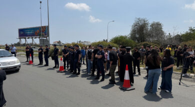 Εκδήλωση διαμαρτυρίας ομάδας κτηνοτρόφων στην περιοχή Ριζοελιάς
