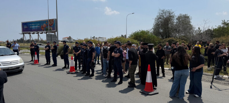 Εκδήλωση διαμαρτυρίας ομάδας κτηνοτρόφων στην περιοχή Ριζοελιάς