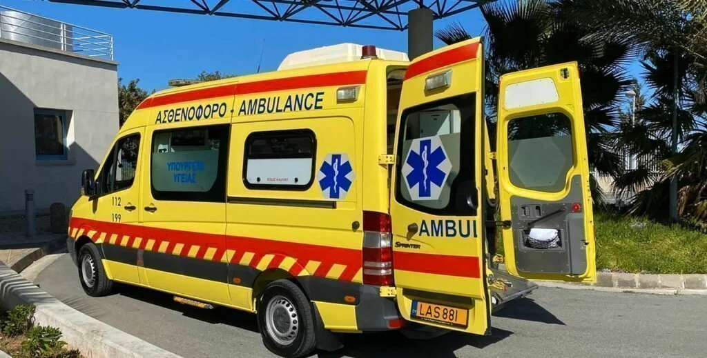Πάφος: Στο νοσοκομείο 68χρονος-Έχασε τον έλεγχο και ανετράπη η μοτοσικλέτα του