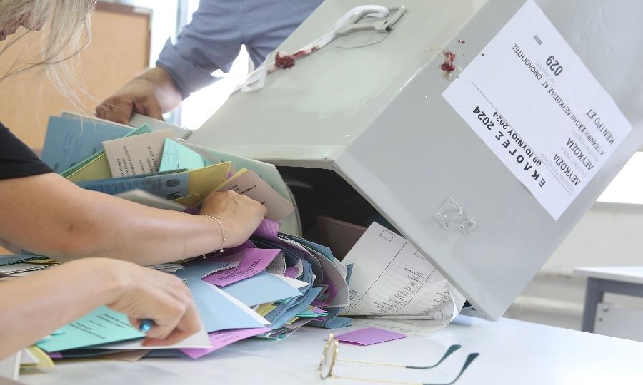 Πότε θα ξέρουμε ποιοι μπαίνουν στη Βουλή – Οι εκτιμήσεις για ποσοστό προσέλευσης