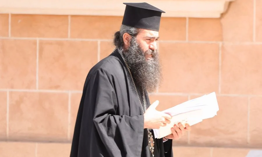 Ελλάδα: Μετωπική σύγκρουση στη Βουλή για Τυχικό – Αιχμές για «αποτειχισμένους»