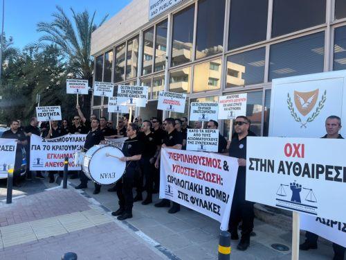 «Δεν ζητούμε εύνοια ή ασυλία» – Πώς απαντά η Ισότητα σε Φυτιρή
