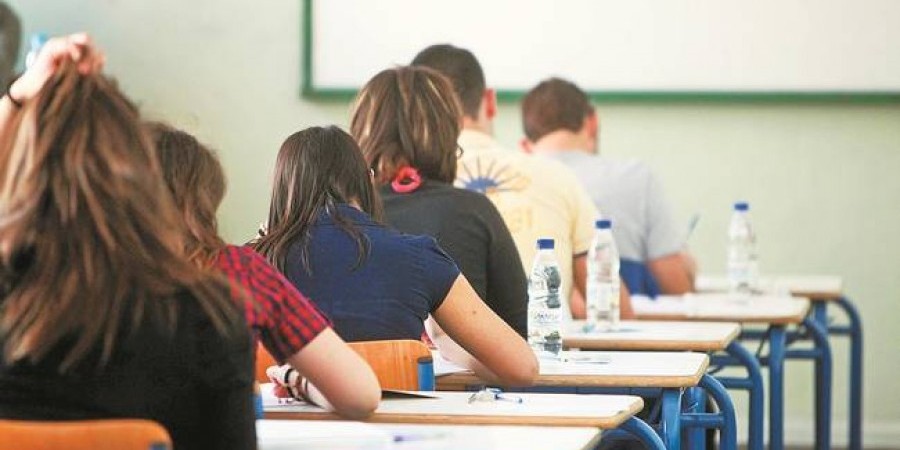 Πανελλαδικές εξετάσεις 2026: Πότε αρχίζουν, όλα όσα πρέπει να γνωρίζουν οι υποψήφιοι