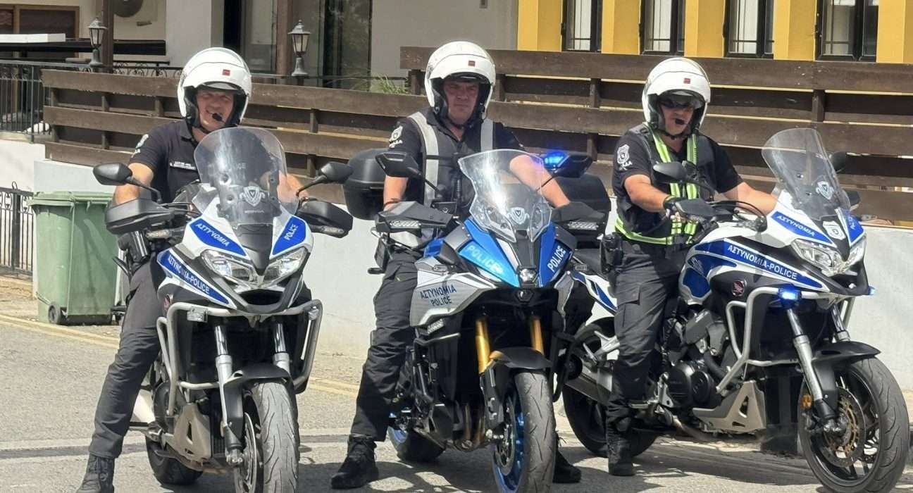 Σε πλήρη ετοιμότητα η Αστυνομία μετά το κλείσιμο των καλπών