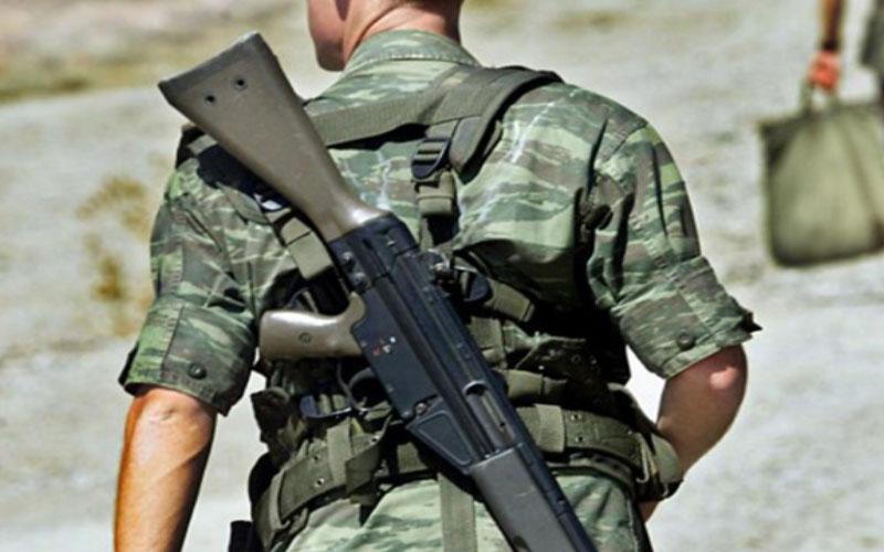 Διασωληνωμένος στρατιώτης με μηνιγγίτιδα-Υπό παρακολούθηση άλλοι δύο