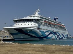 ΚΡΟΥΑΖΙΕΡΟΠΛΟΙΟ ΑΠΟ ΙΣΡΑΗΛ