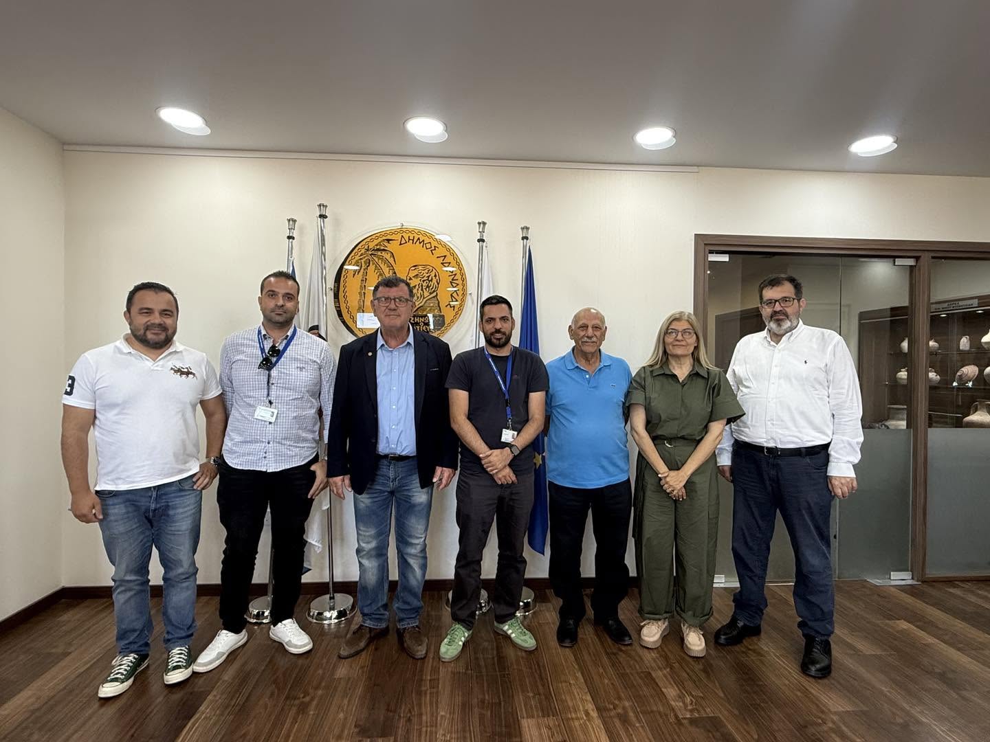 Συνάντηση Δήμου Λάρνακας και Cyprus Public Transport για ενίσχυση της χρήσης των δημόσιων μεταφορών