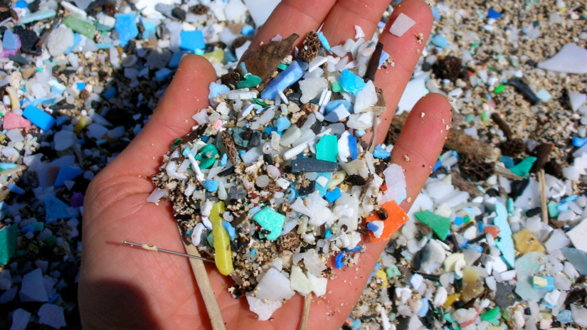 New-EU-legislation-enters-into-force-to-reduce-microplastic-pollution