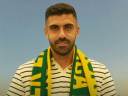 adoni-aek