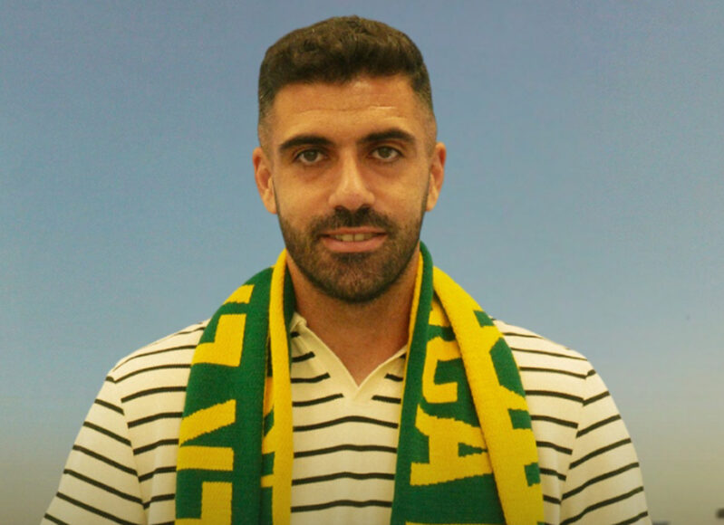 adoni-aek