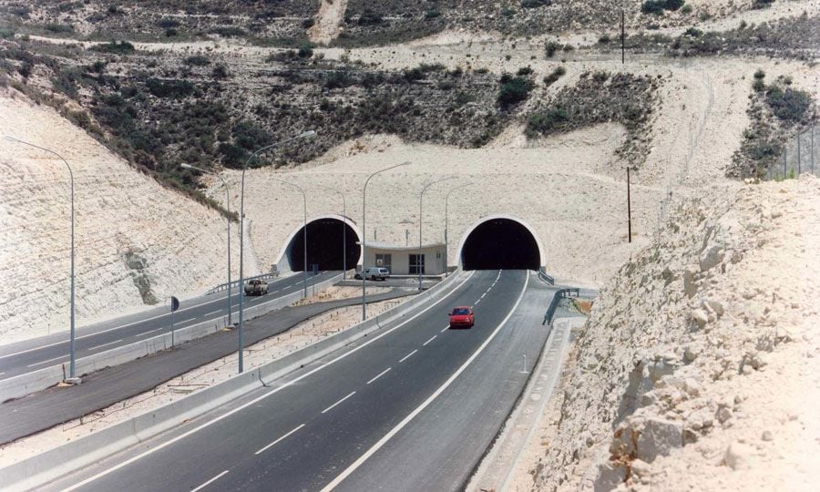 Έκλεισε η σήραγγα προς Λεμεσό λόγω εργασιών – Από το αντίθετο ρεύμα η κυκλοφορία