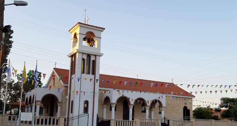 Πρόγραμμα Ιερών Ακολουθιών Ιερού Ναού Αποστόλου Βαρνάβα και Αγίου Λουκά του Ιατρού Συνοικισμού ΑΗΚ στη Δεκέλεια