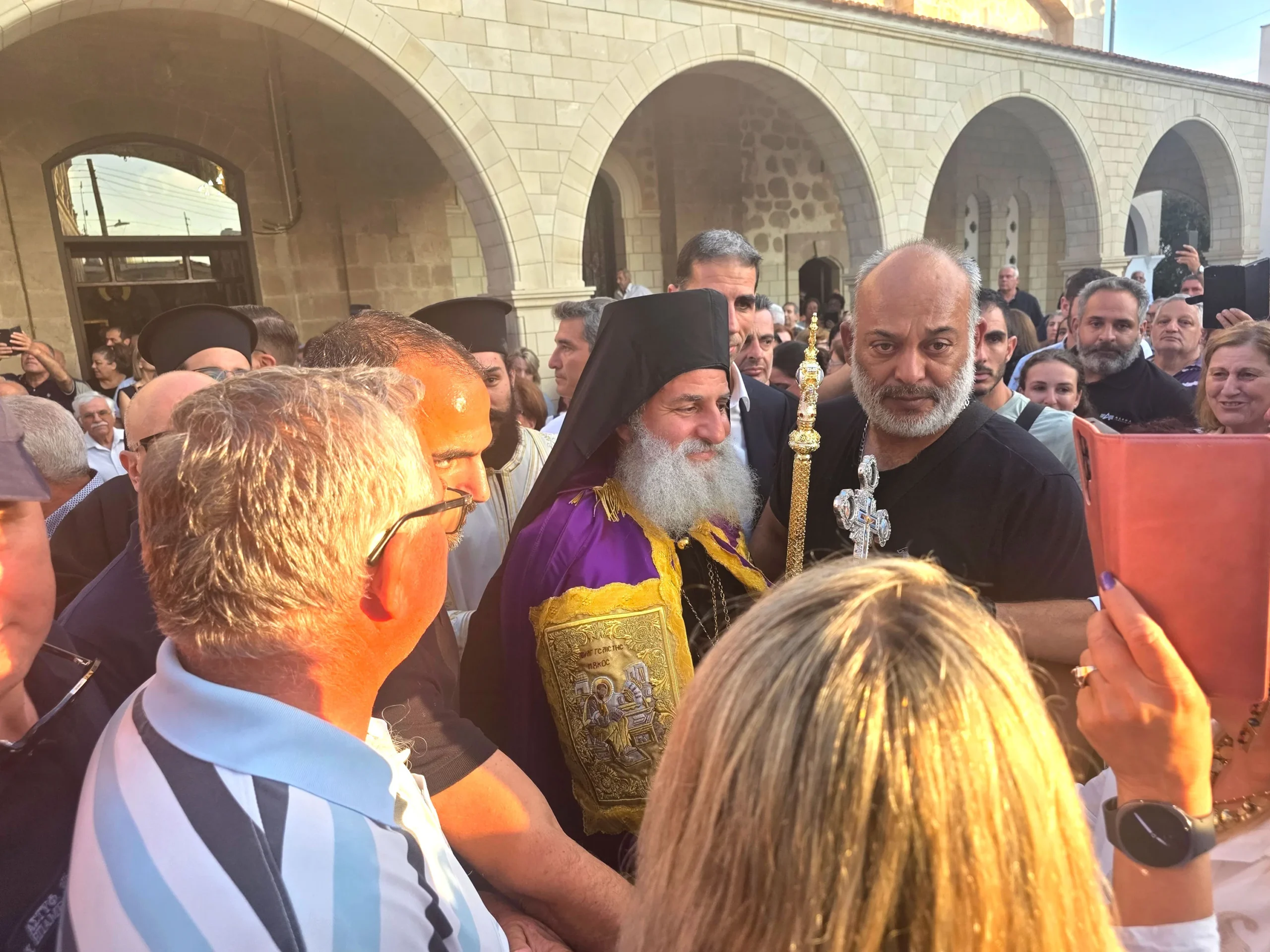 Μητροπολίτης Πάφου: Άκουσα ότι είστε καλοί άνθρωποι και ήρθα να σας γνωρίσω