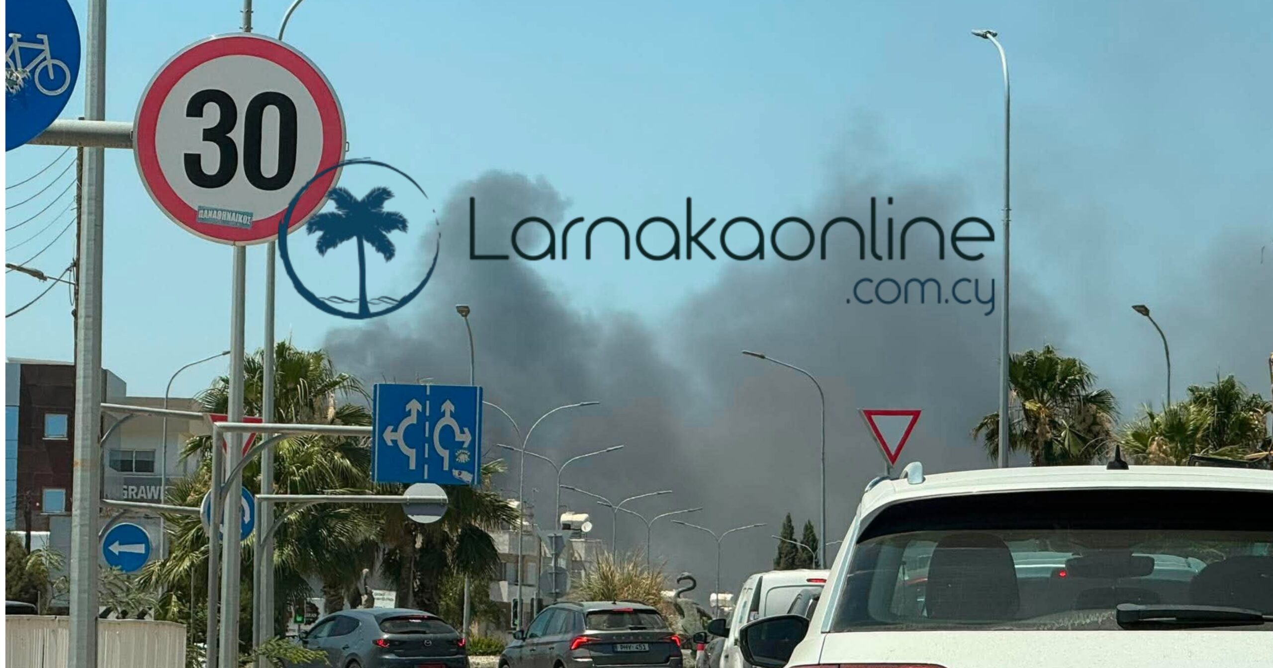 Έκτακτο: Μεγάλη πυρκαγιά στην Bιομηχανική στη Λάρνακα